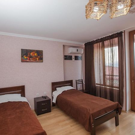 Hillside Resort Telavi Ngoại thất bức ảnh